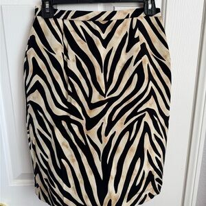 Elegant Zebra Pattern Pencil Skirt